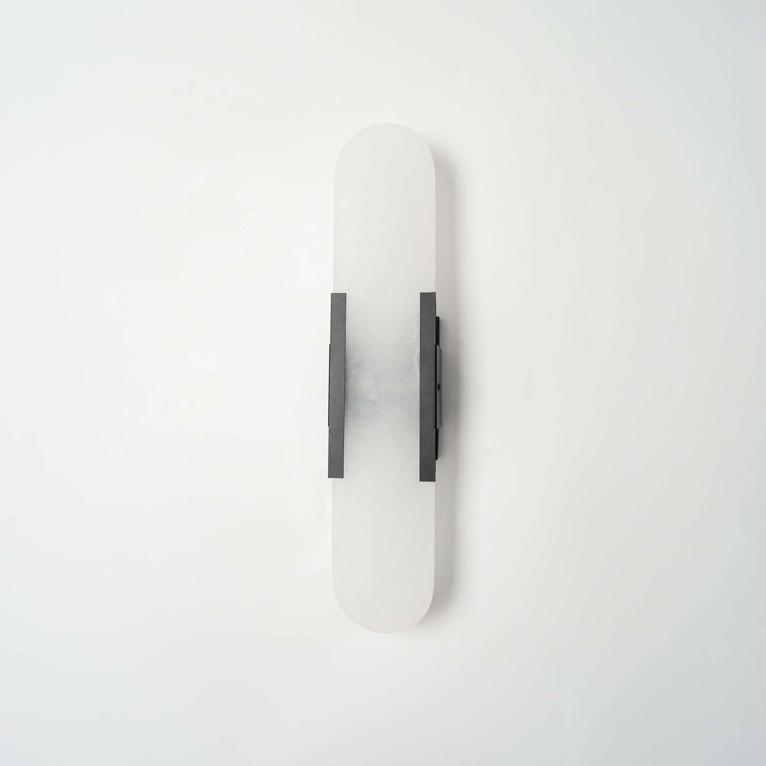 Langgestreckte Alabaster-Wandleuchte