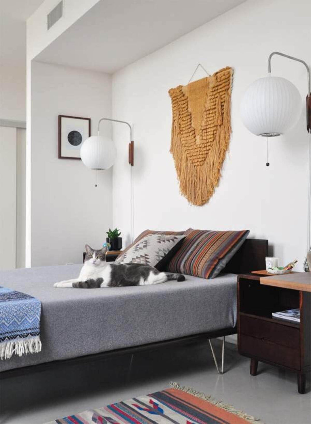 Applique murale moderne design boule lumière blanche chaude