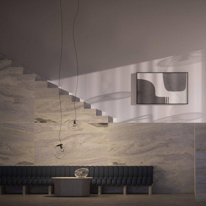 Suspension goutte d'eau suspendue