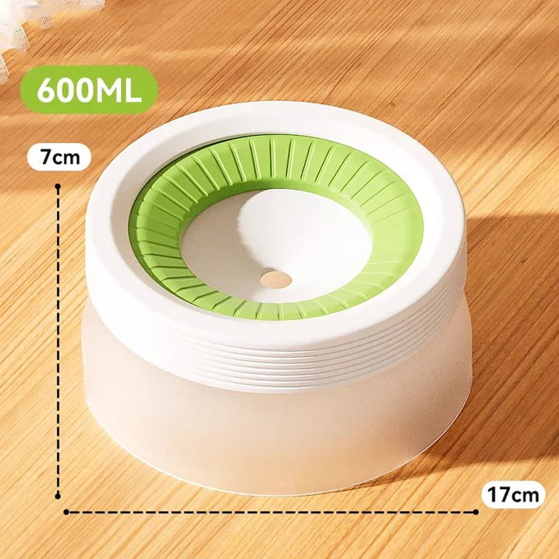 "Auslaufsicherer, rutschfester Hunde Trinknapf, modern und stilvoll, ideal für stressfreies Trinken und einfache Reinigung."