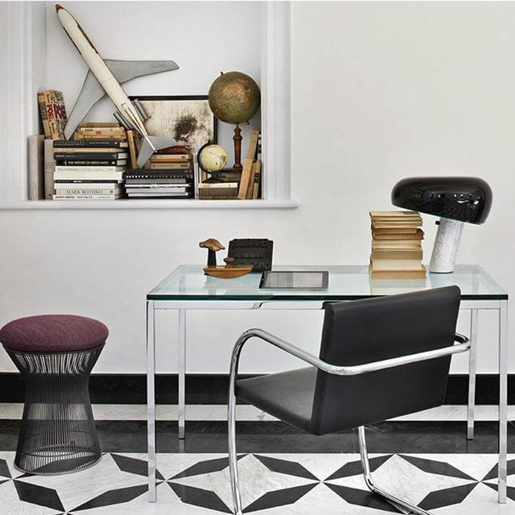 Lampe de table design en marbre