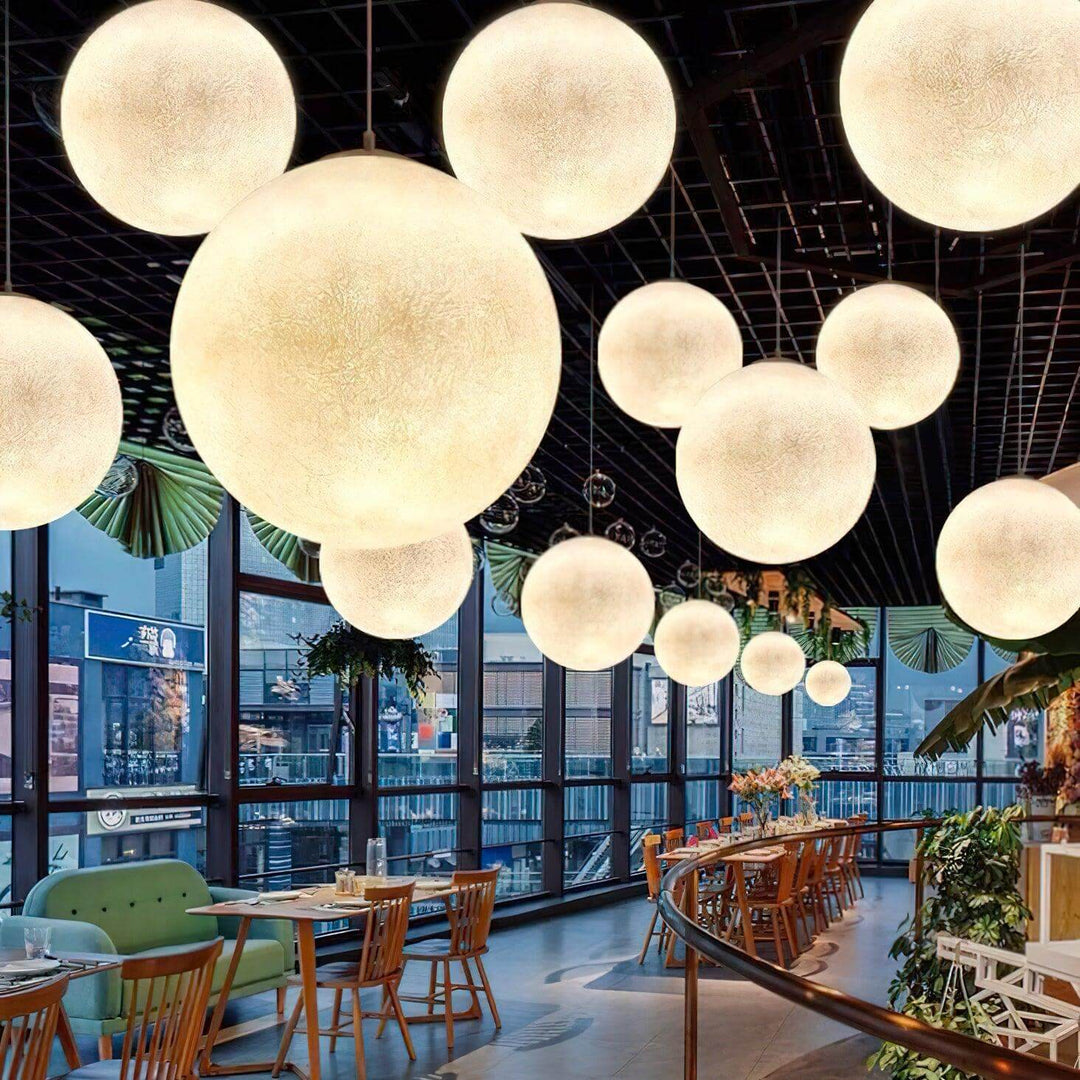Lampe suspendue Moon au design moderne
