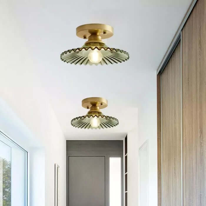 Plafonnier à pétales nervurés