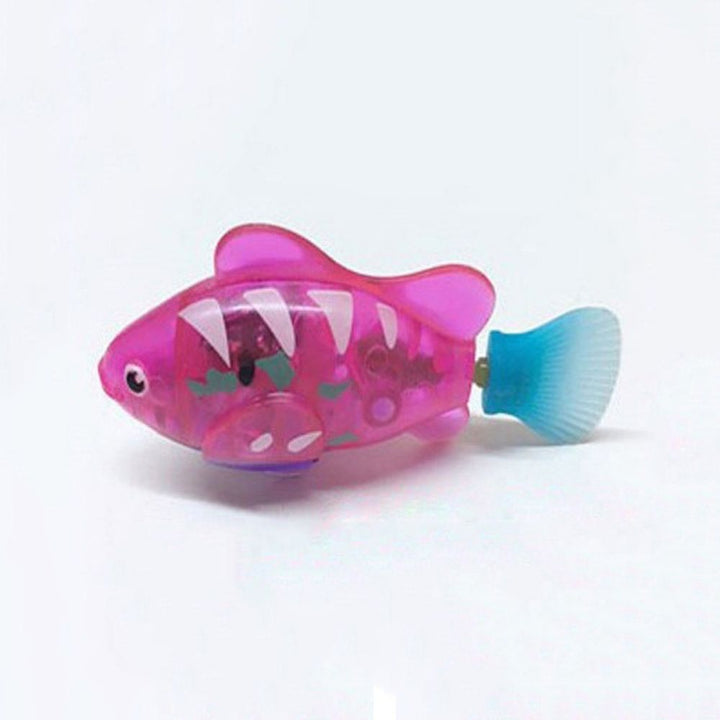 "Bunte interaktive Fischspielzeuge in Aquarium für Katzen, leuchtende Farben, realistische Bewegungen, sensorisches Spiel."