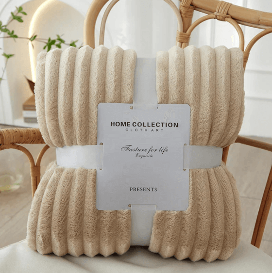 Couverture polaire douillette à larges rayures