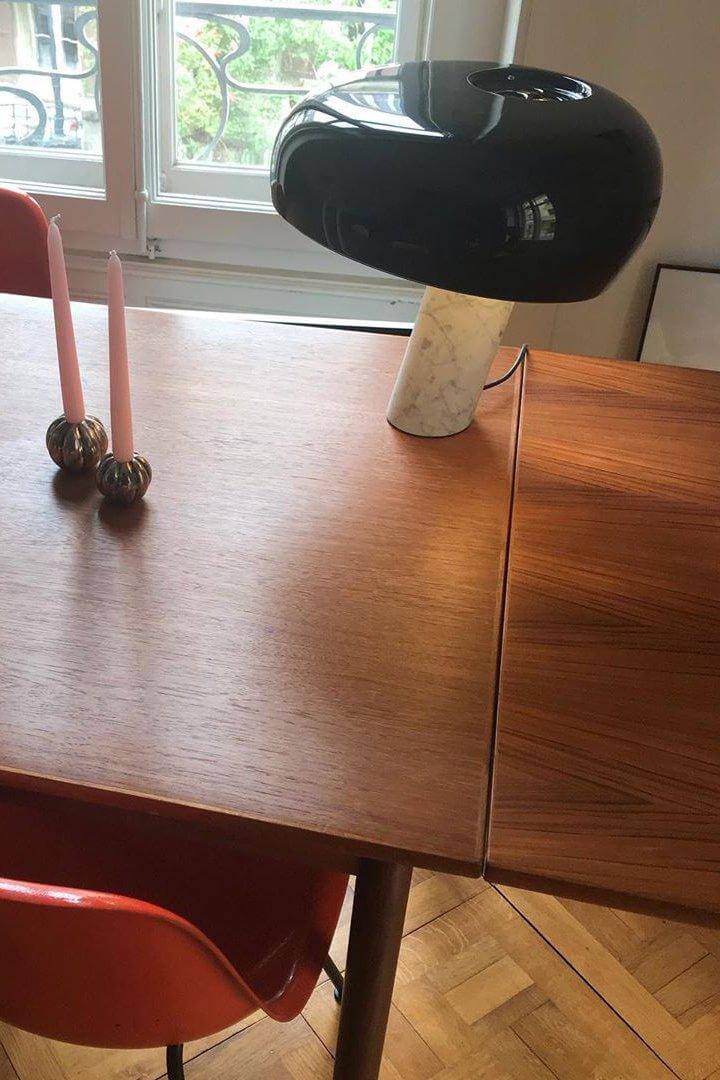 Lampe de table design en marbre