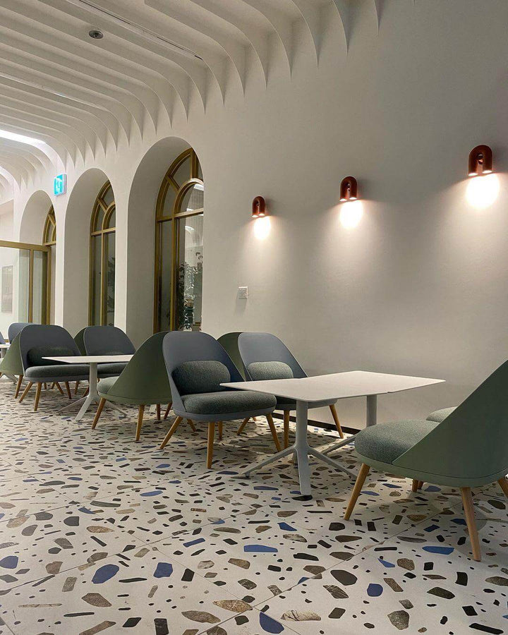 Verstellbare U-förmige LED Wandleuchte