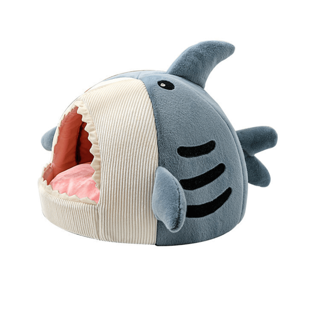 Gemütliche Katzenhöhle mit Kuschelkissen