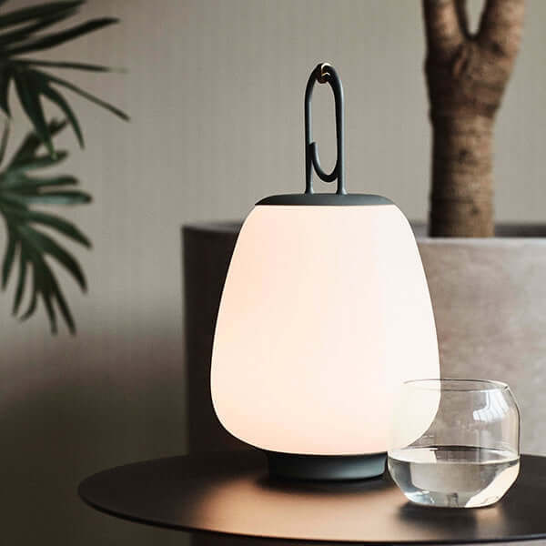 Vielseitige Terrassenlaterne für Garten & Balkon