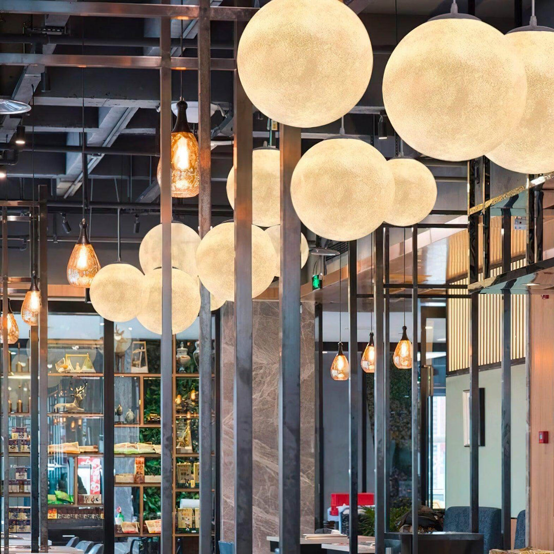 Lampe suspendue Moon au design moderne