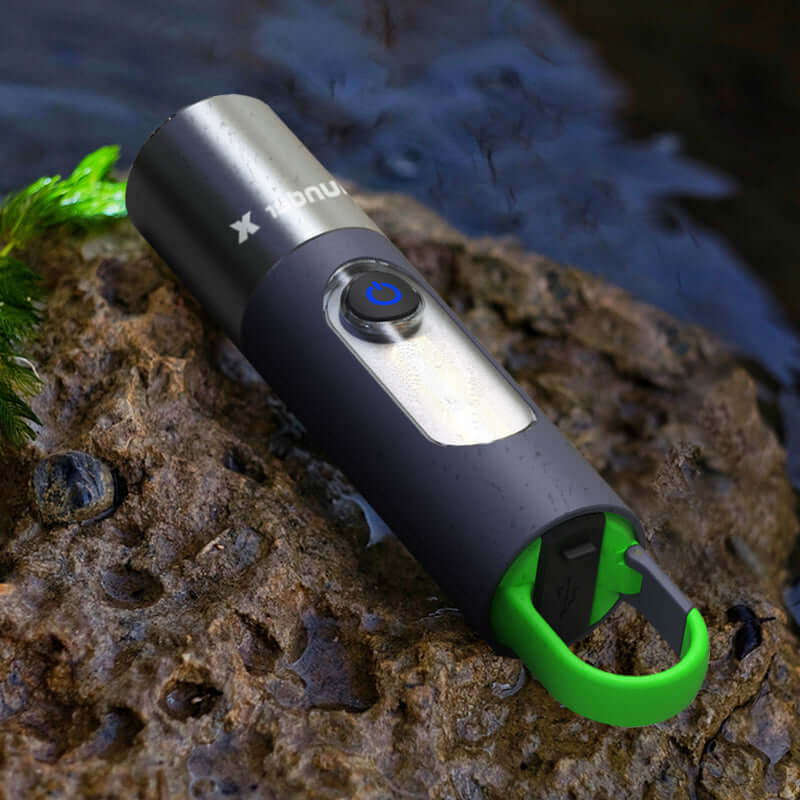 Lampe de poche LED rechargeable, zoomable