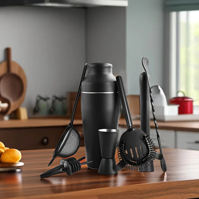 "Cocktailset aus Edelstahl mit Shaker, Strainer und Muddler, stilvolles Design, ideal für Hausbar und Cocktailabende."