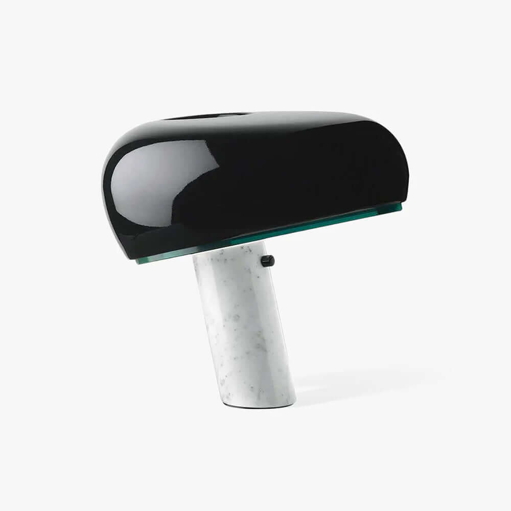Lampe de table design en marbre