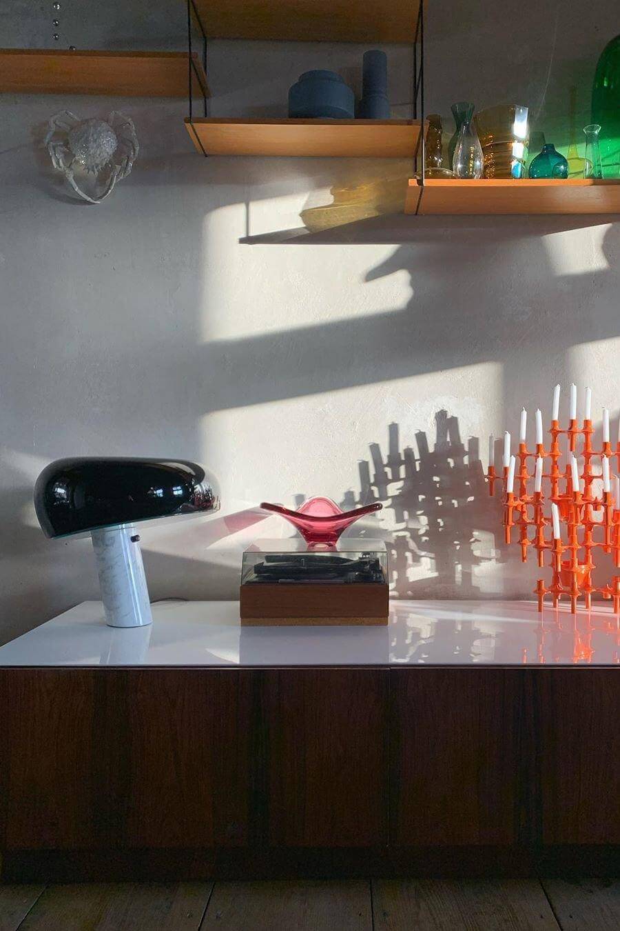 Lampe de table design en marbre