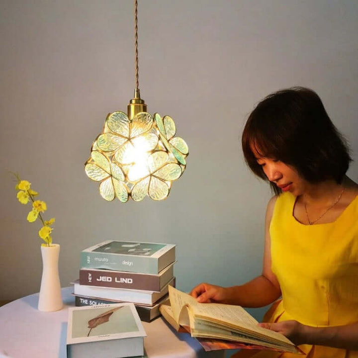 Suspension fleur en verre moderne nordique