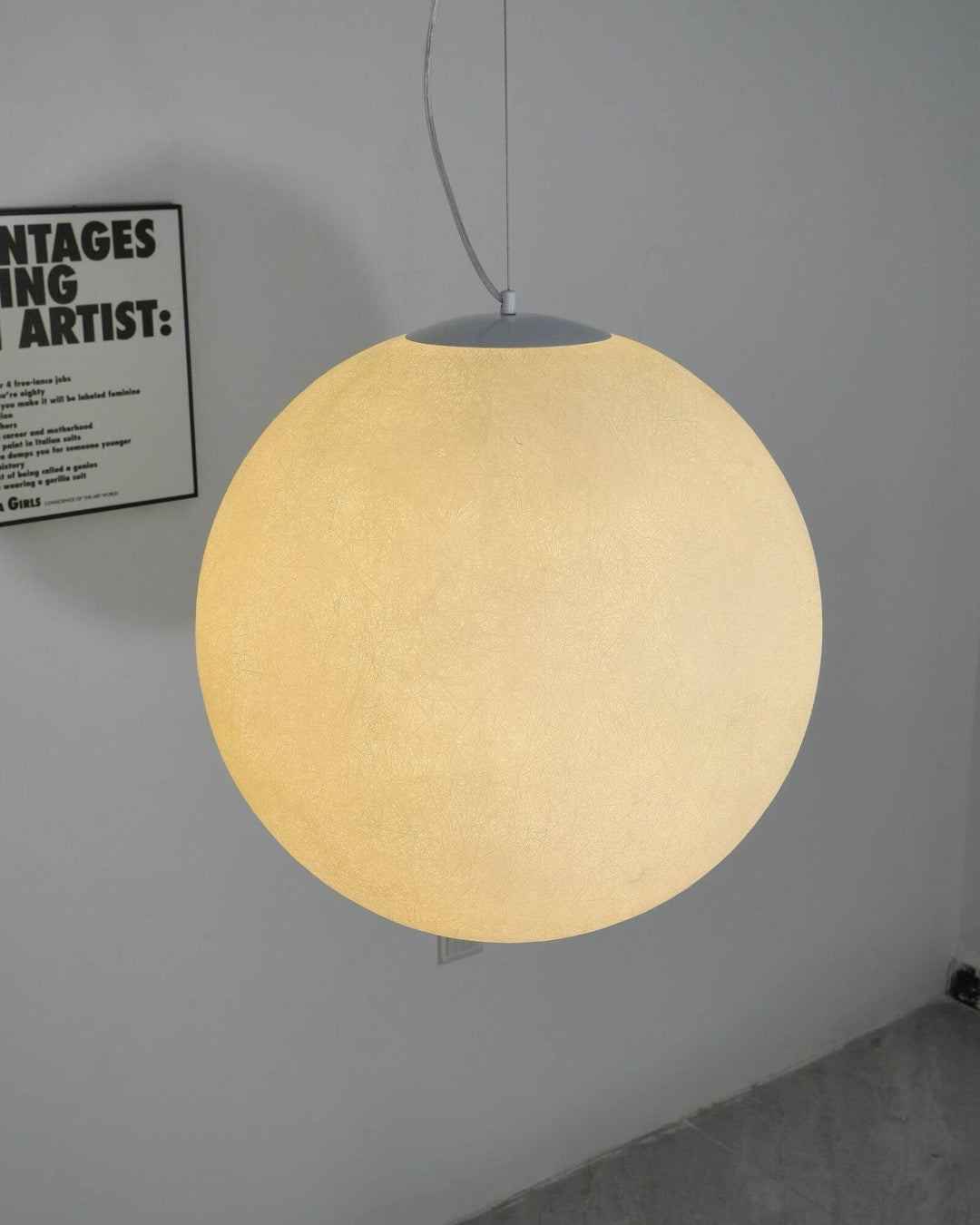 Lampe suspendue Moon au design moderne