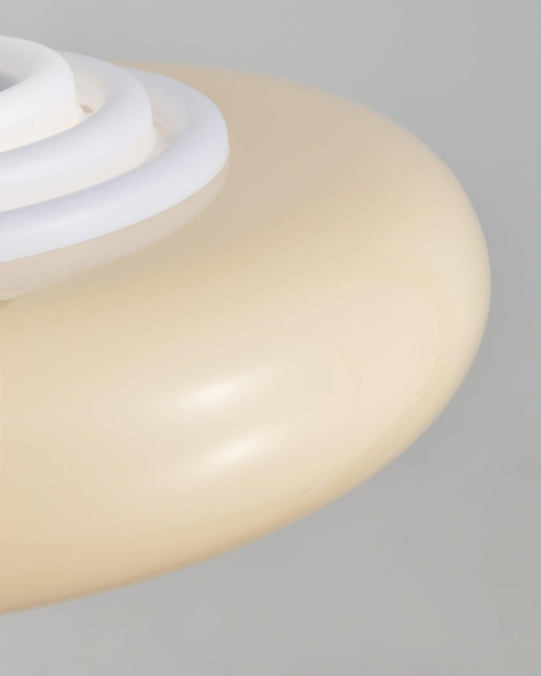 Suspension moderne en métal acrylique