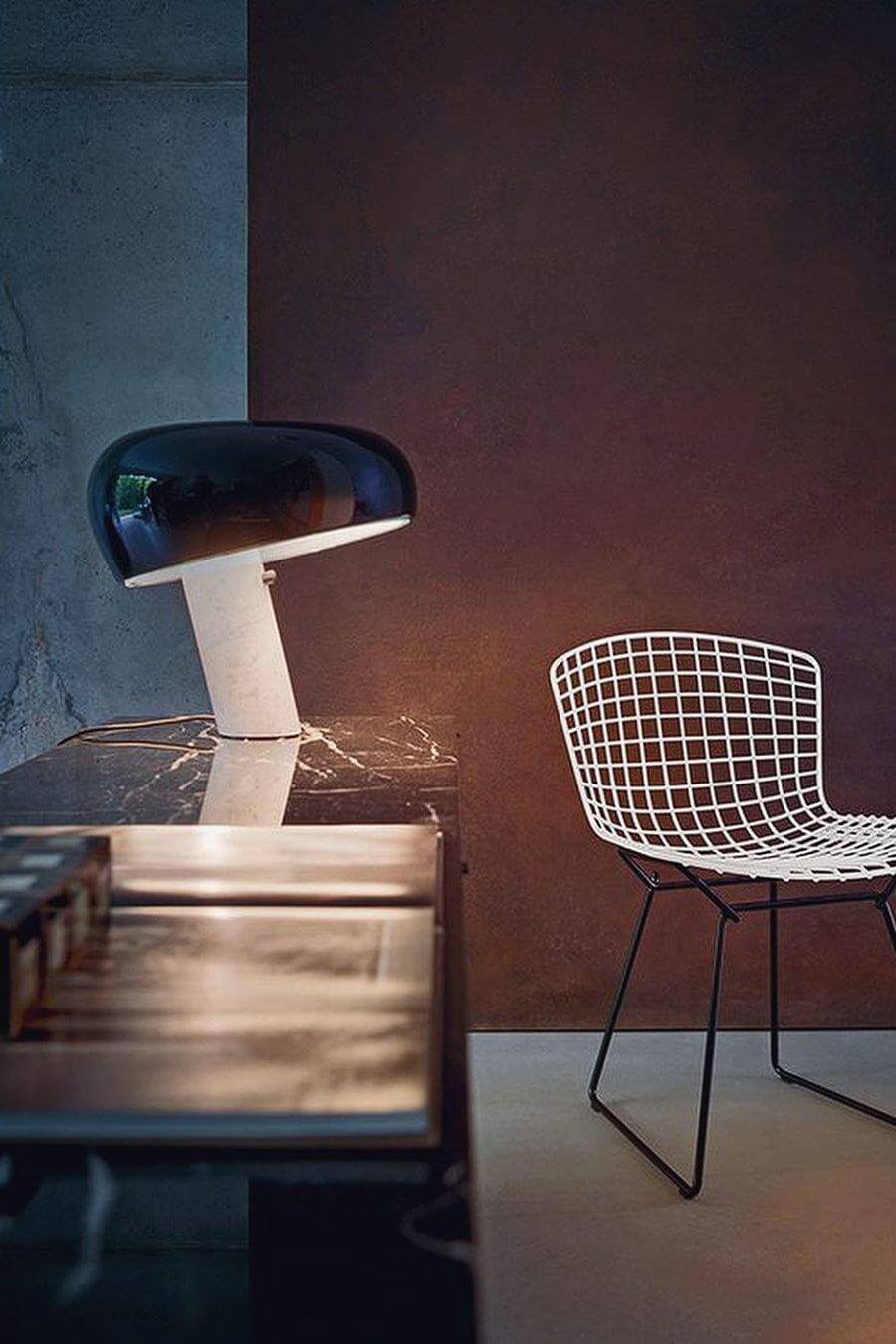 Lampe de table design en marbre