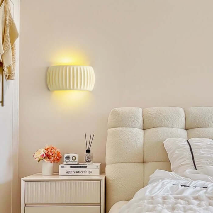 Applique en résine nervurée style Art Déco