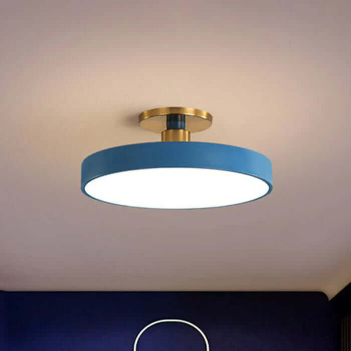 Plafonnier LED au design nordique moderne