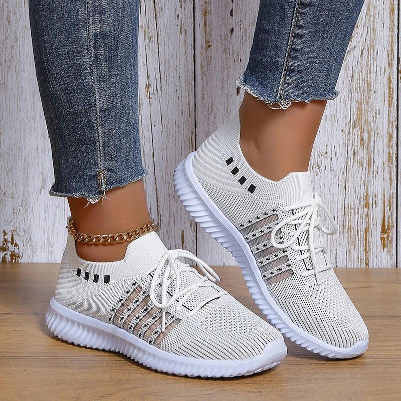 "Damen Sneaker mit atmungsaktivem Mesh, leichtes Design, in vielfältigen Farben, ideal für Alltag und sportliche Aktivität."