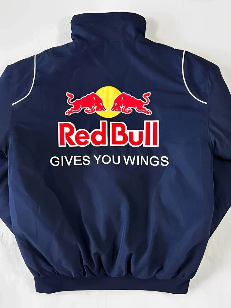 "Damenjacke mit sportlichem Red Bull-Design, elegant und wetterbeständig, in Größen S-XL, vorderansicht"