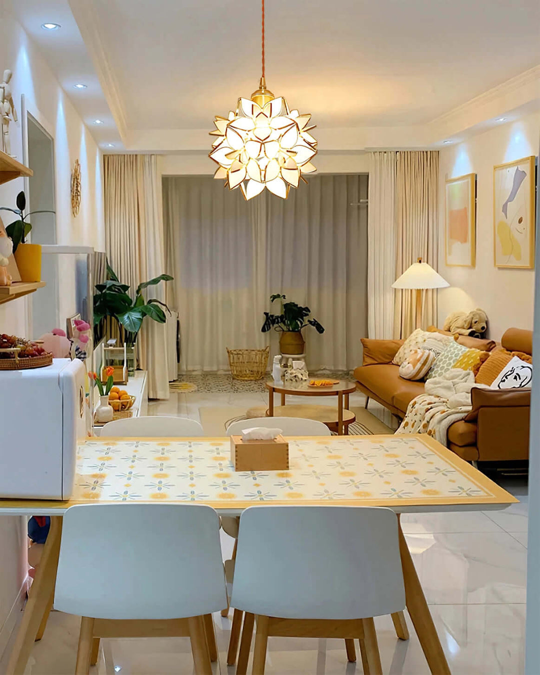 Lampe à suspension en coquillage Kapiz faite à la main