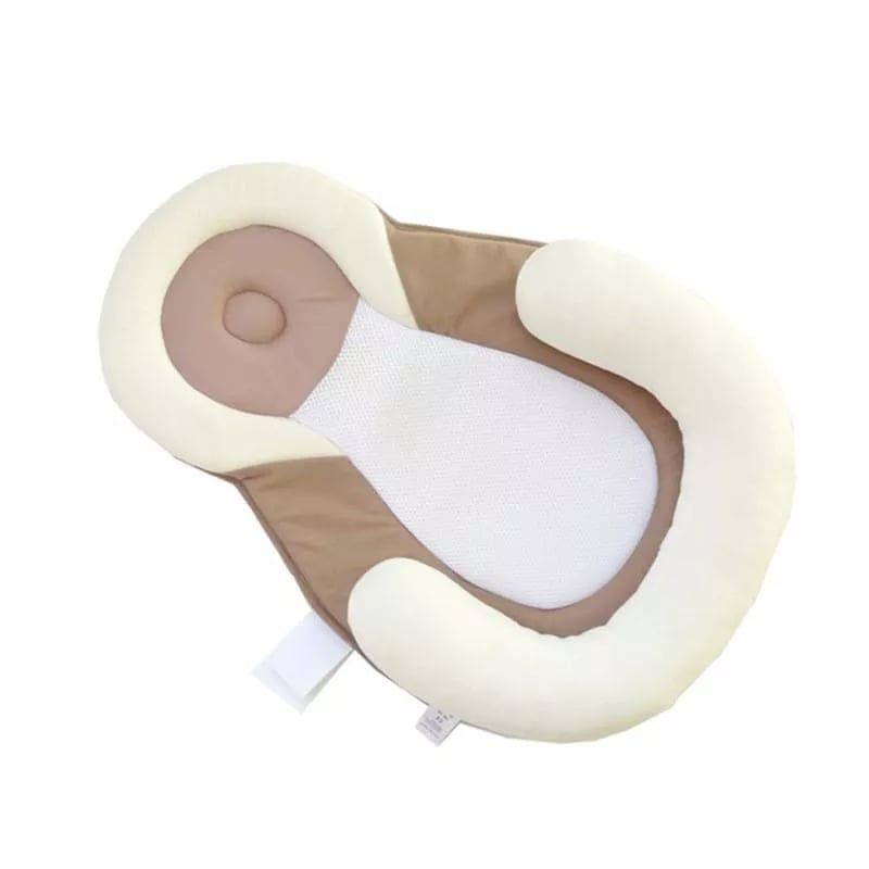 Lit bébé contre la tête plate - Sûr et confortable