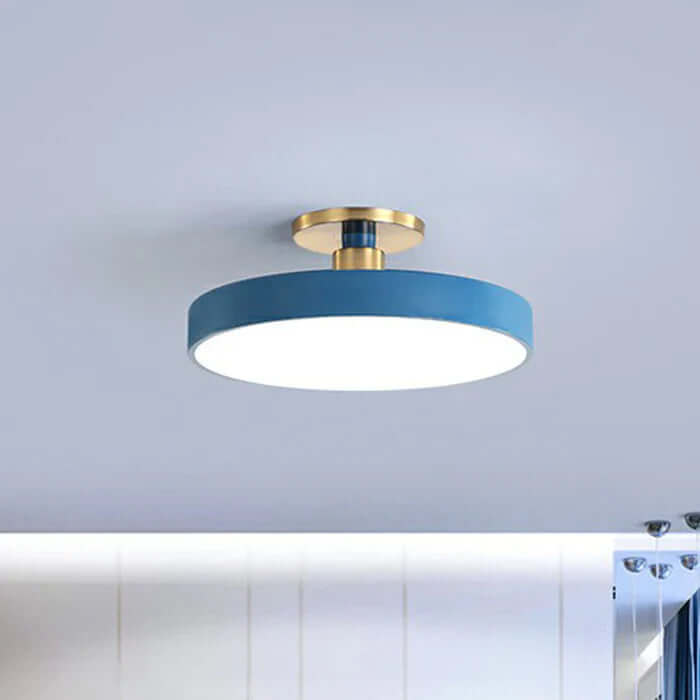 Plafonnier LED au design nordique moderne