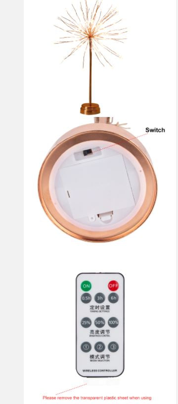 "Elegante Federlampe mit sanftem, diffusem Licht, sorgt für gemütliche Atmosphäre im Raum. Exquisites Federdesign."