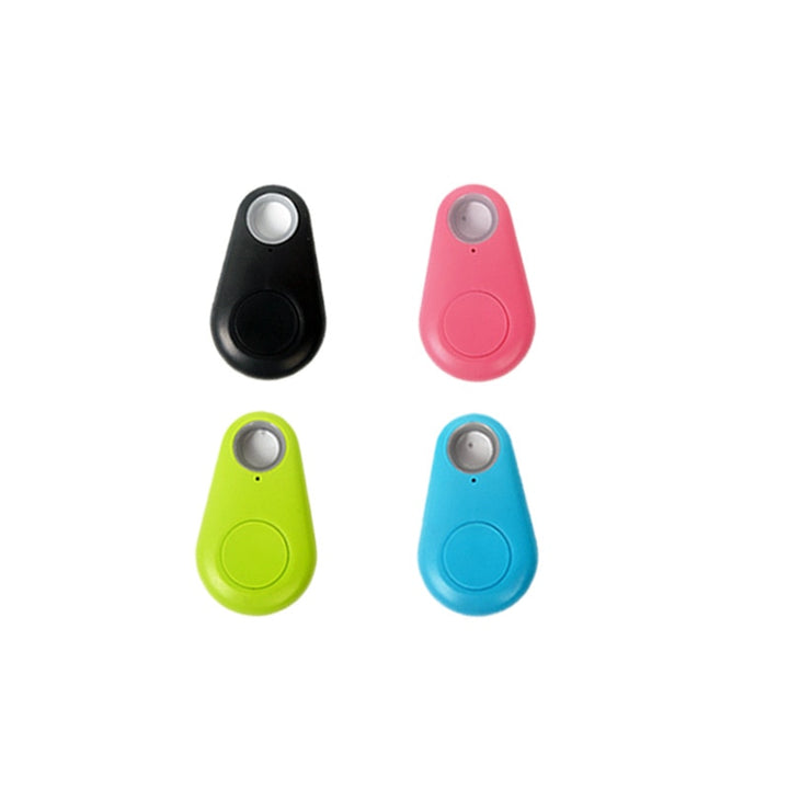 "Eleganter Mini-GPS-Tracker für Kinder & Haustiere, leicht und unauffällig, Echtzeit-Tracking, soft-touch Gummioberfläche."
