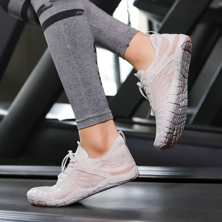 "Ergonomische Barfußschuhe mit breitem Design, ideal für natürliche Bewegungen im Alltag, bequem und gelenkschonend"