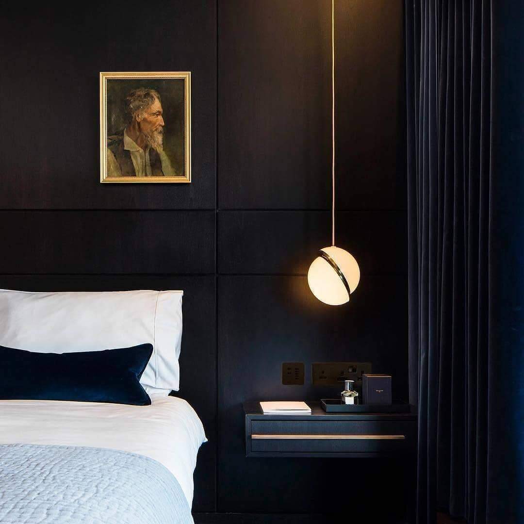 Suspension en forme de lune Design moderne