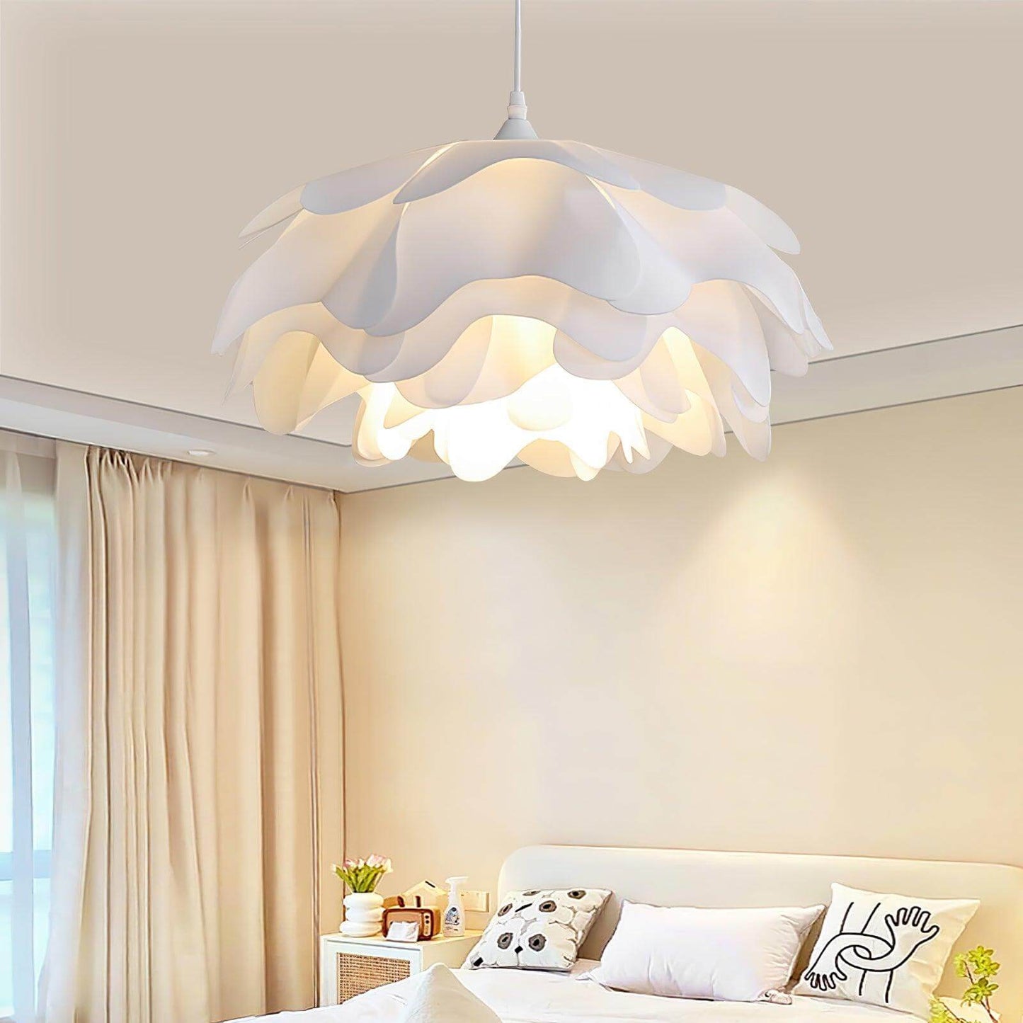 Blumenförmige LED Pendelleuchte Weiß