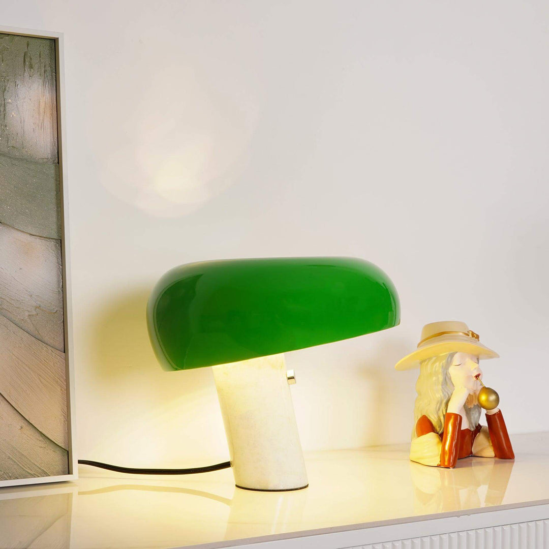 Lampe de table design en marbre