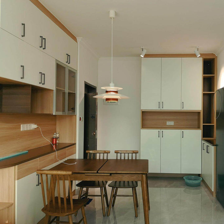 Suspension moderne en métal