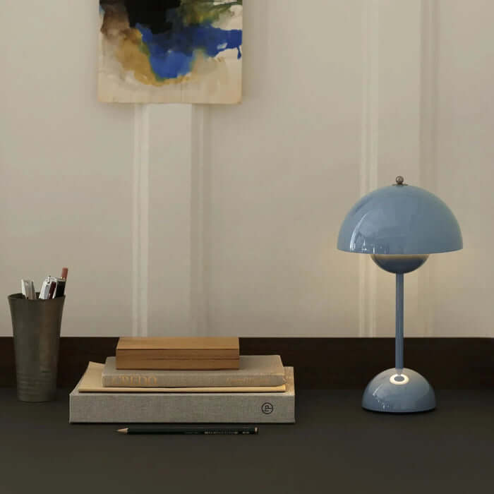 Dimmbare LED Tischleuchte, Modernes Design