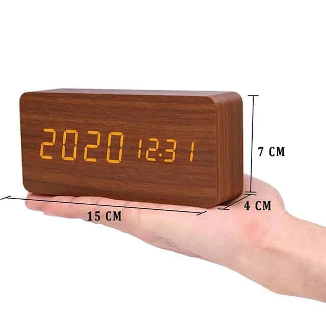 Digitaler Holz-Wecker mit LED & Sprachsteuerung