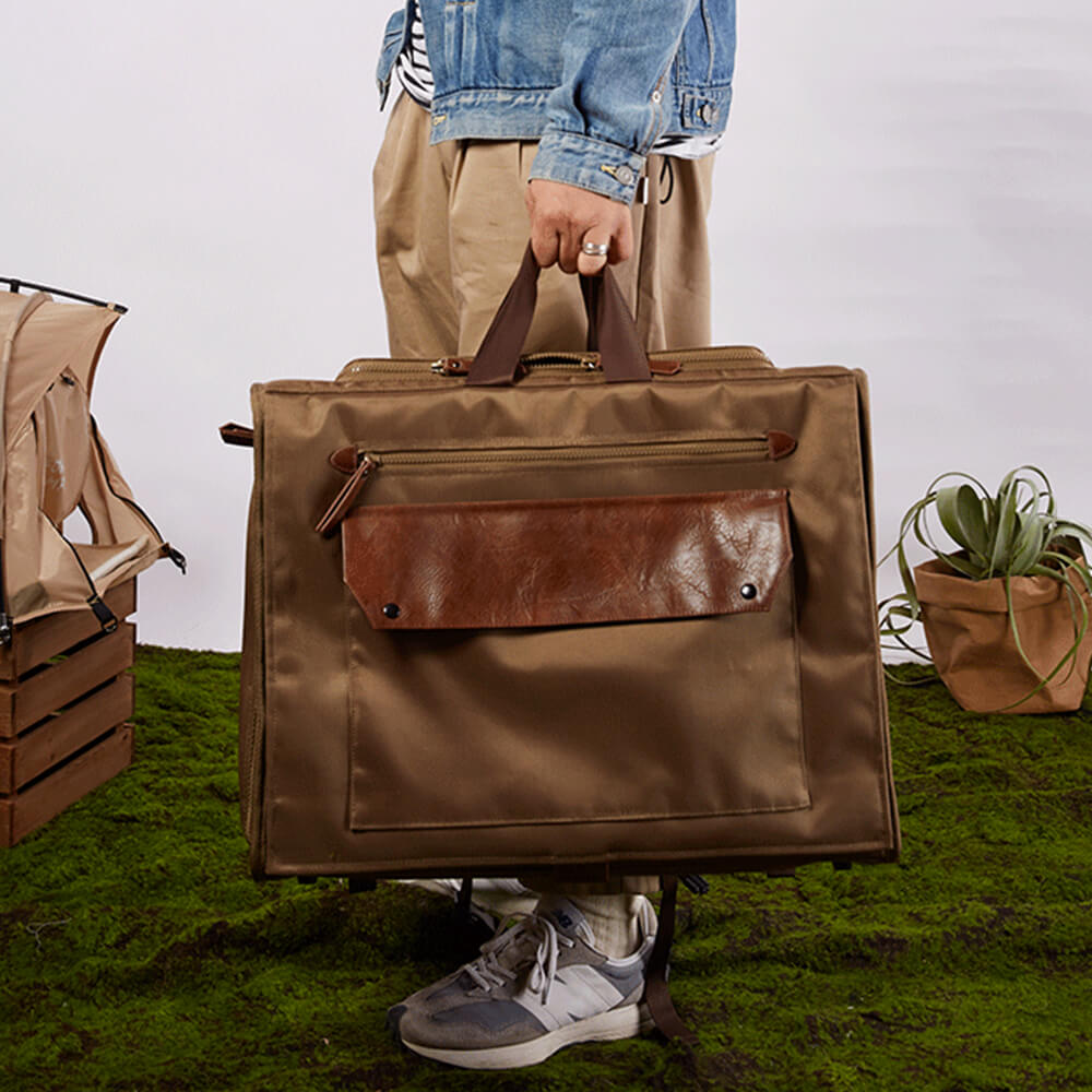 "Großer, atmungsaktiver Reise-Rucksack für Haustiere aus wasserdichtem Material, mit ergonomischen Gurten und Mesh-Design."