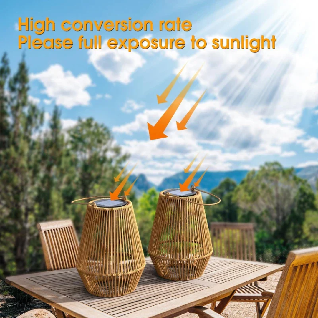 "Handgefertigte Solar-Gartenlaterne aus Rattan, LED, wasserdicht, ideal für Terrasse & Balkon, stilvolles Design."