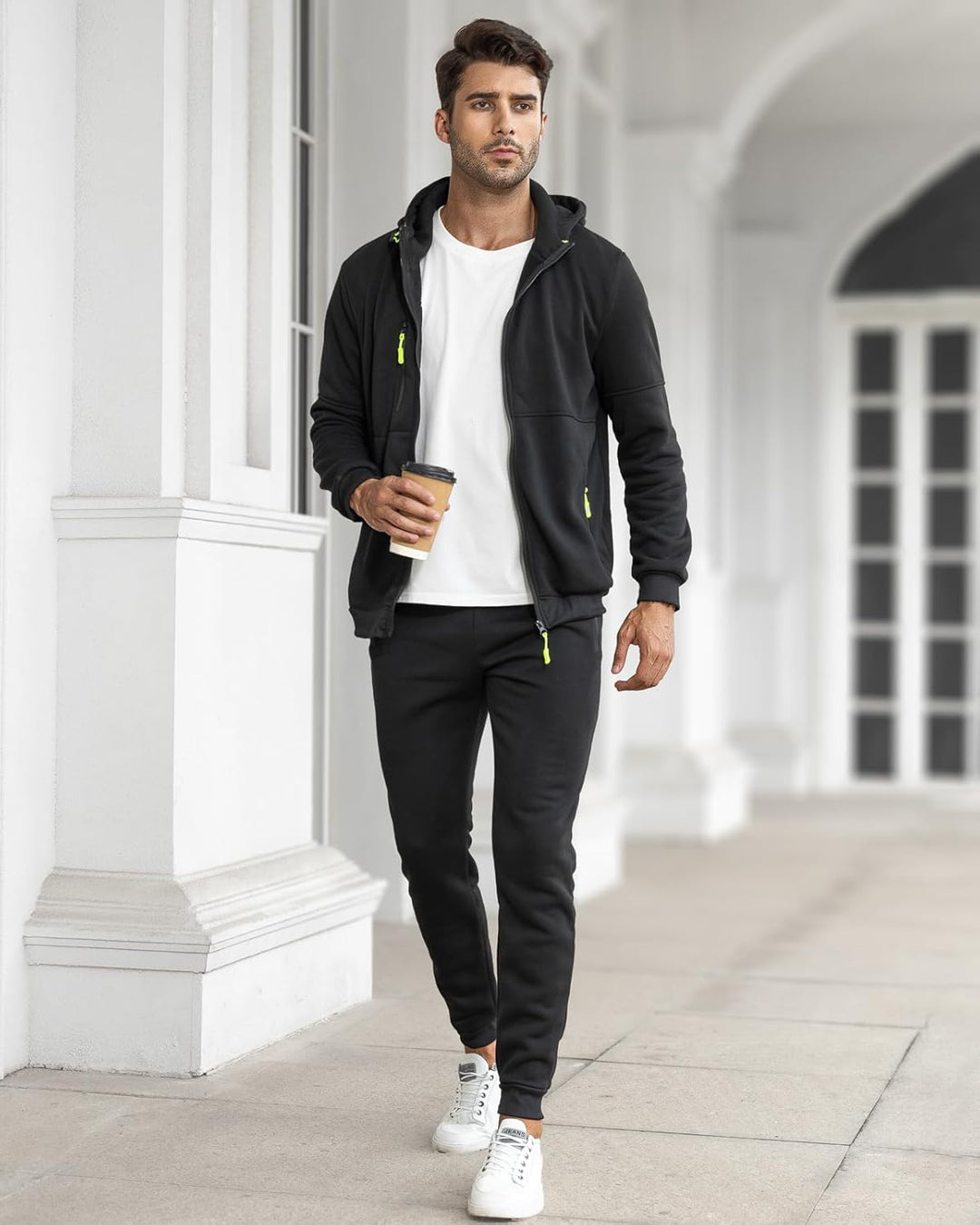"Herren Slim-Fit-Trainingsanzug atmungsaktiv, dunkelblau, Vorderansicht, stilvoller Look, leichtes Material für Sport & Freiz