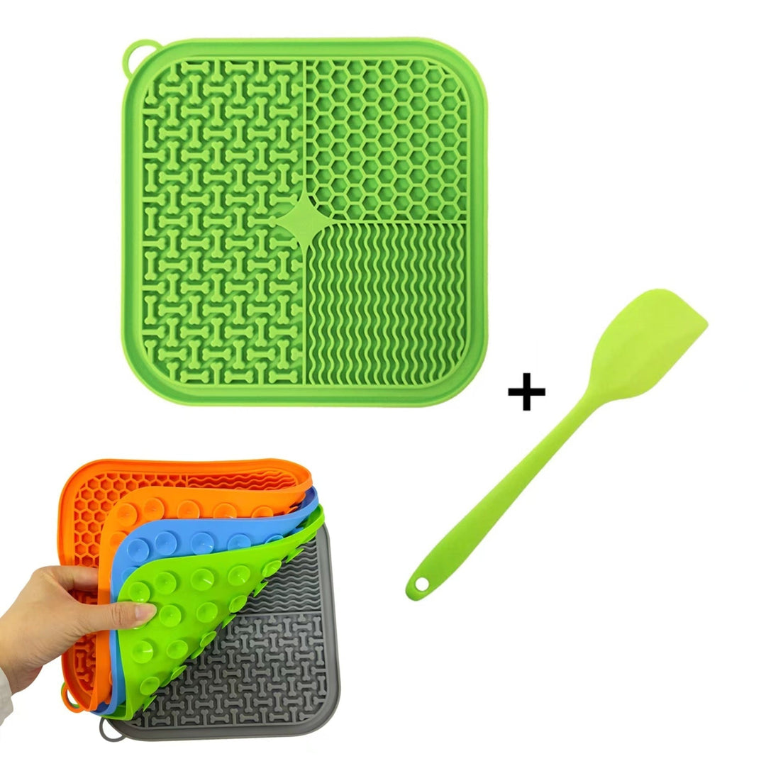 "Hunde Leckmatte: rutschfeste Textur für Stressabbau, Zahnpflege und längere Fütterungszeit, robuste, bunte Designs."