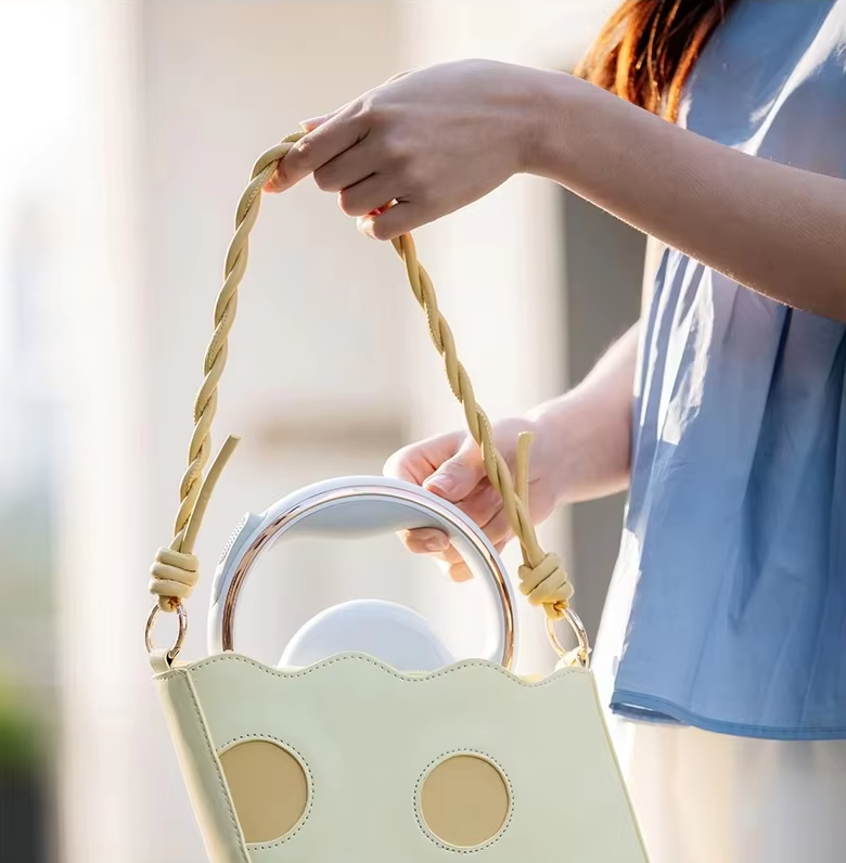 "Hundeleine mit LED-Licht, ausziehbar, ergonomischer Griff, reflektierend, für sicheres Nachtspazieren mit Hund"