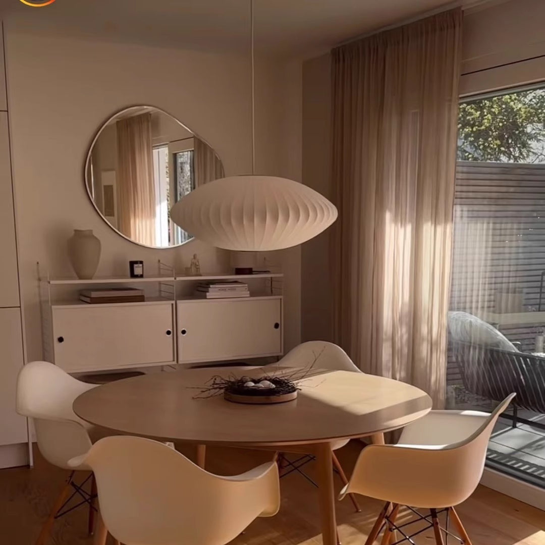 Élégante suspension en soie avec cristaux