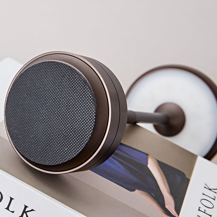 "Kabellose, dimmbare Luxus-LED-Tischlampe aus Aluminium mit modernem Design, ideal für stilvolle Raumbeleuchtung."