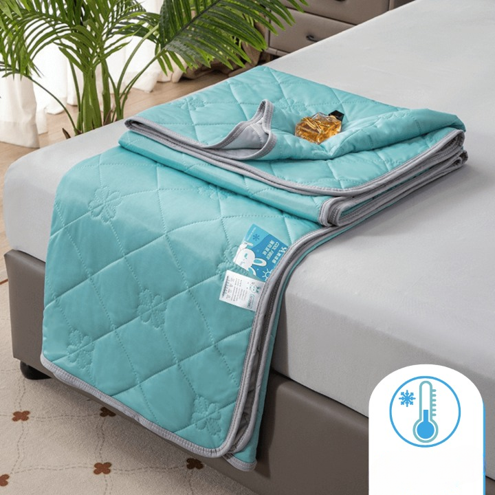 Kühlende Sommerdecke - Atmungsaktiv & Feuchtigkeitsabsorbierend