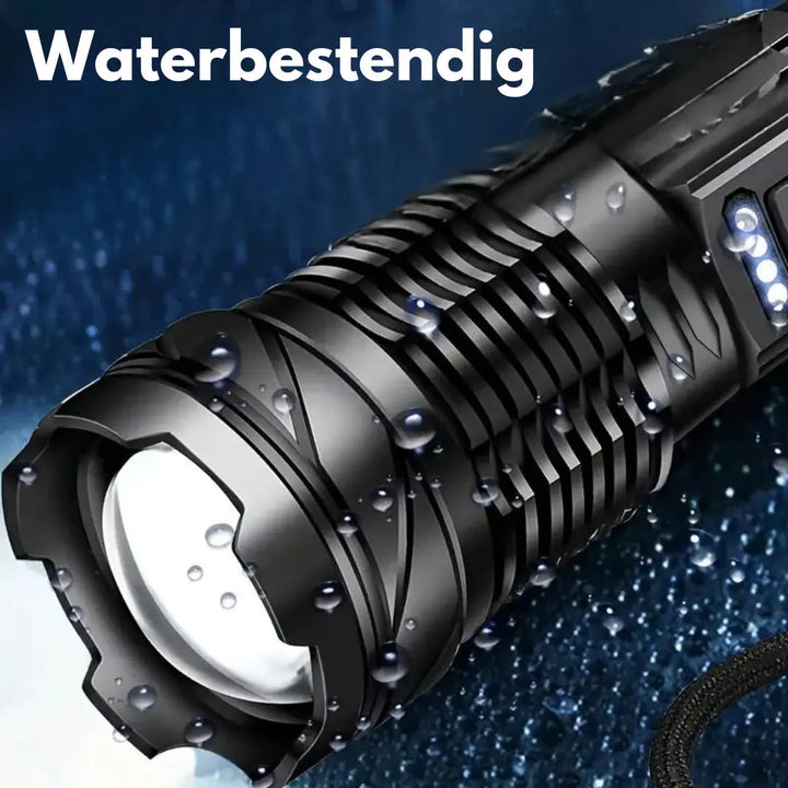 Leistungsstarke LED Taschenlampe, 5000 Lumen, robustes Aluminiumgehäuse, USB-ladbar, ideal für Outdoor und Sicherheit.