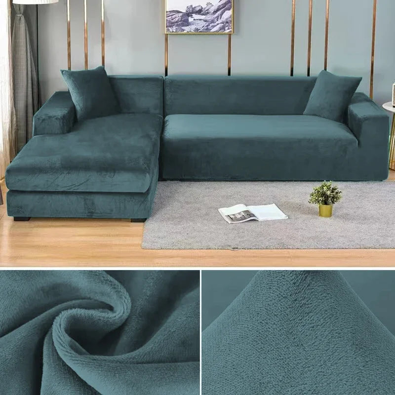 "Luxuriöser Stretch-Velours Sofabezug in elegantem Beige, faltenfrei, schützt Möbel, passt auf diverse Sofaformen und -größen