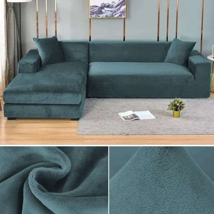"Luxuriöser Stretch-Velours Sofabezug in elegantem Beige, faltenfrei, schützt Möbel, passt auf diverse Sofaformen und -größen