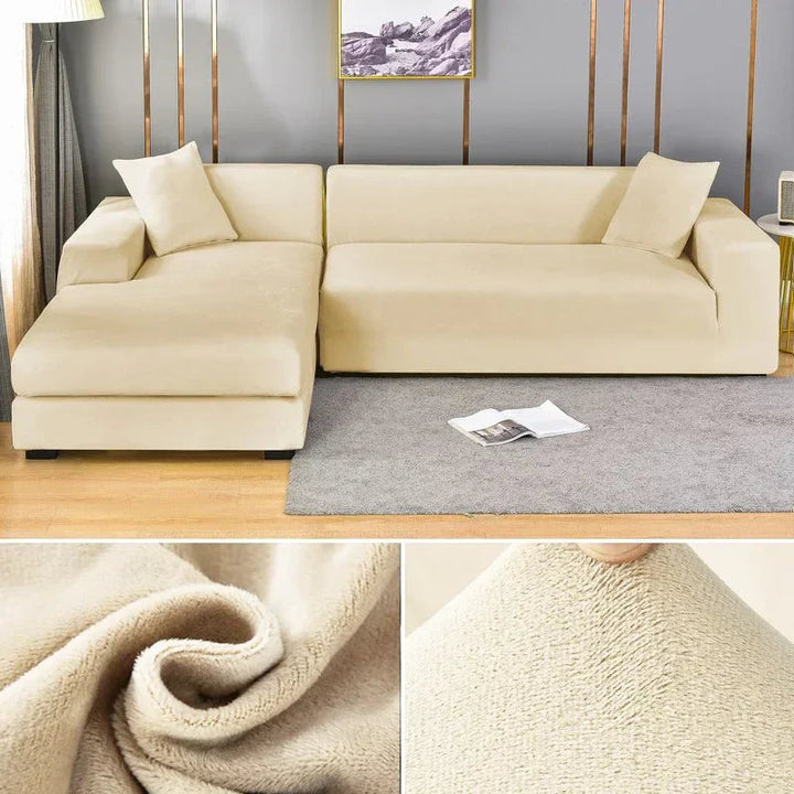 "Luxuriöser Stretch-Velours Sofabezug in elegantem Beige, faltenfrei, schützt Möbel, passt auf diverse Sofaformen und -größen